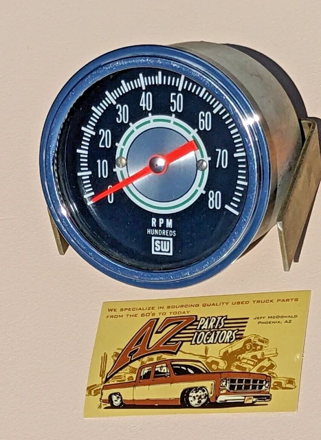 EXCELLENT VINTAGE Stewart Warner Greenline 8,000 RPM tachometer 60s-70s 960 AA EXCELLENT VINTAGE Stewart Warner Greenline 8,000 RPM tachometer 60s-70s 960 AA