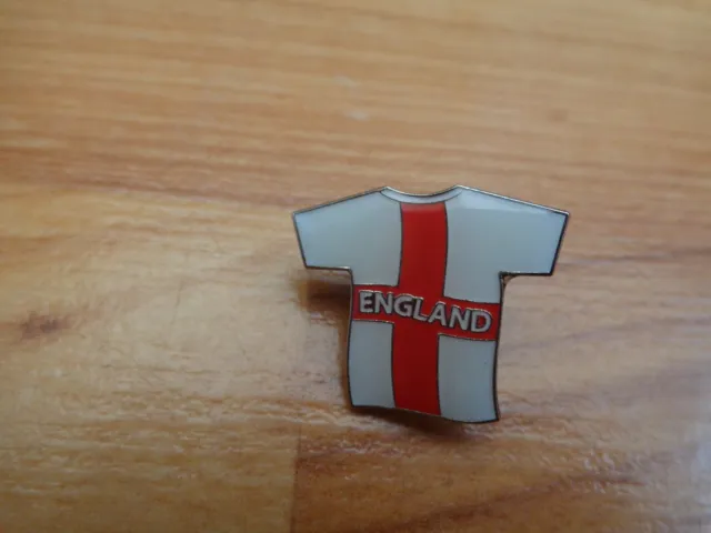 Classic England National Team St Georges Flag Shirt Football Enamel Pin Badge #2