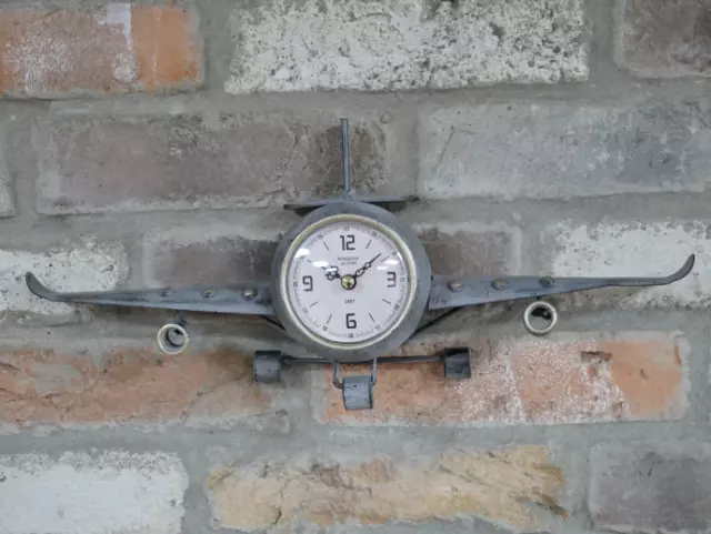 Wall-Mounted Airplane Clock - Unique Gift Idea with Quality Design