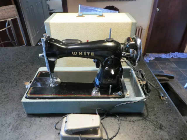 White Sewing Machine Co  Sewing Machine Vtg Clean Running Machine Japan