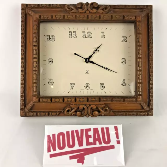 Jolie horloge JAZ murale en bois ancienne et vintage fait main de collection