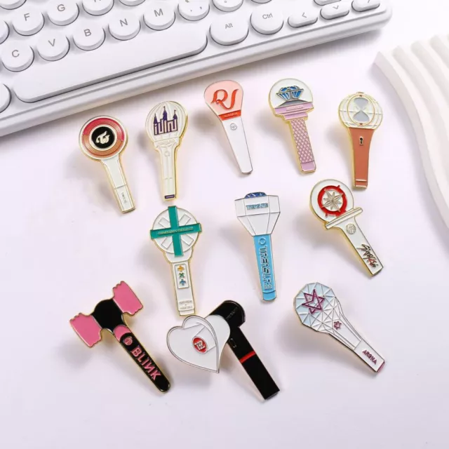 K-pop Blackpink Stray Kids Light-stick Shape Metal Badge TWICE Brooch Chest Pins