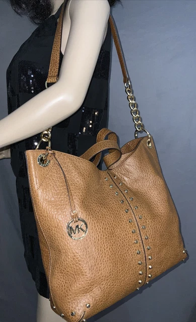 MICHAEL KORS Uptown Astor Tumbled Leather Studded  Hobo Walnut