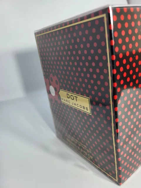 Marc Jacobs DOT Eau de Parfum Spray 50mL/1.6 fl. oz. NIB. Marc Jacobs DOT Eau de Parfum Spray 50mL/1.6 fl. oz. NIB.