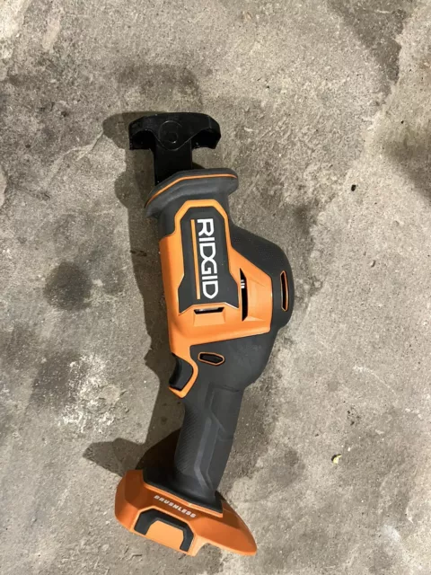 RIDGID 18V Subcompact Brushless Reciprocating Saw (R8648B)