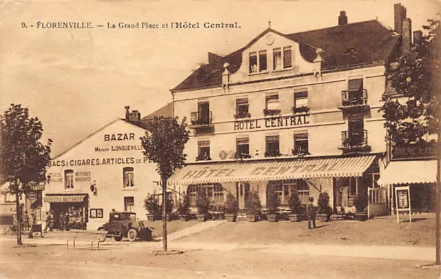 Belgique - FLORENVILLE (Prov. Lux.) La Grand Place et l'Hôtel Central - Bazar Ma