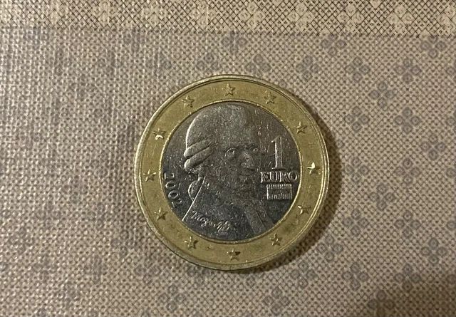 PIECE DE 1 euros RARE d'Autriche "Mozart" de 2002 . Tres bon etat EUR