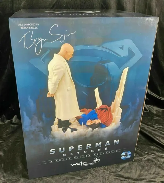 DC Comics SUPERMAN RETURNS: FALLEN HERO STATUE DIORAMA By WETA MAN OF STEEL