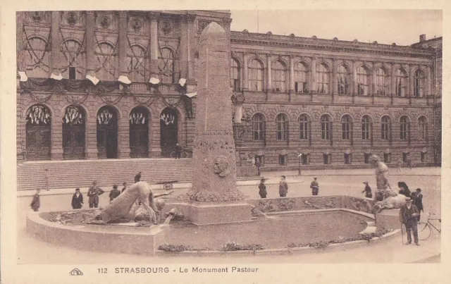 CPA 67 ALSACE STRASBOURG - Monument PASTEUR & Université - Palais Universitaire