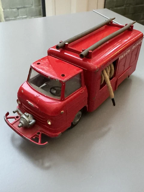 TEKNO 436 VOLVO Falck Zonen Emergency Tow Truck. VNMint/Boxed