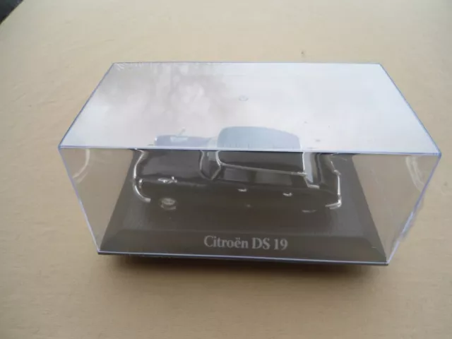 CITROËN D S 19 de Gaulle 1962 attentat du Petit Clamart  Echelle 1:43