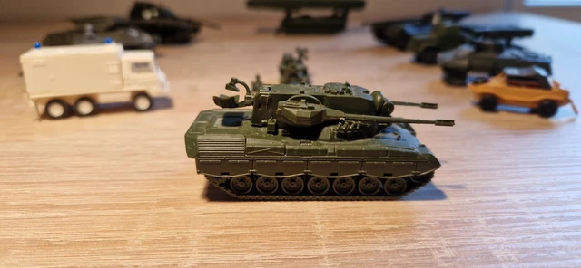 Modellismo Trumpeter 1:35 &ndash; Carro Piano Portacarri Tedesco WWII &ndash; Panzertragerwagen