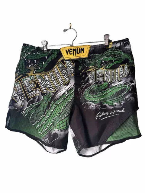 Venum Fight Shorts Black & Green Alligator MMA Fighting Jujitsu Gym Active Sz L