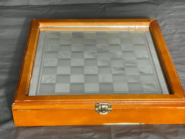 Glass Chess Set: Clear Glass And Frosted Glass Playing Pieces Mirror/Glass Board