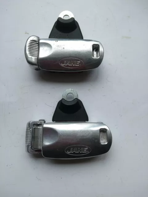 Par de clips para cinturones de seguridad Jane Matrix. Asiento de coche y portabebés. ¡Repuestos útiles!
