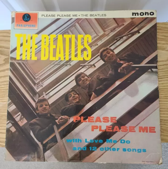THE BEATLES Please Please Me 1st Press 1963 LP Vinyl Signed Pauline + P Simpson