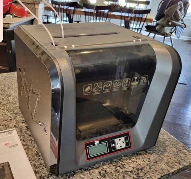 XYZPrinting da Vinci Jr 1.0 Wi-fi Pro 3D Printer