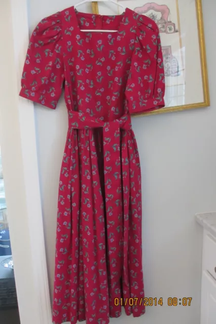 Laura Ashley Vtg. 1980'S Prairie/Tea Dress Red Flowered Sz. 10 Rare Print
