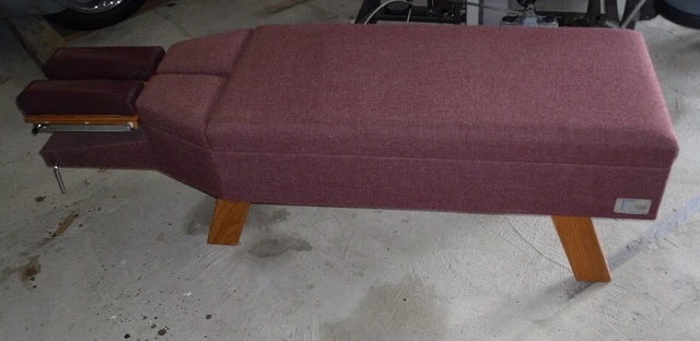Thomas Heritage 1 Bench Adjusting Bench & Chiropractic Table with Rolling Stool