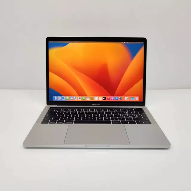 Apple MacBook Pro 2017 13,3" Core i5-7267U, 16Gb RAM, 256Gb SSD, TouchBar L1129