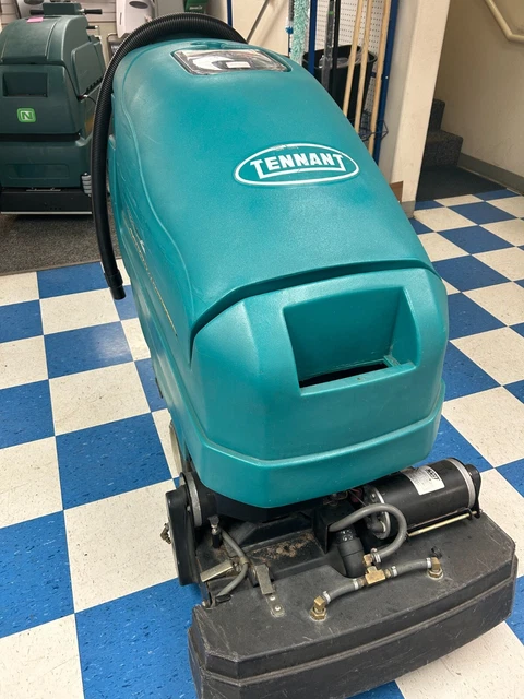 Tennant 1610 Ready Space Commercial Carpet Extractors NEW BATTERIES ADDED