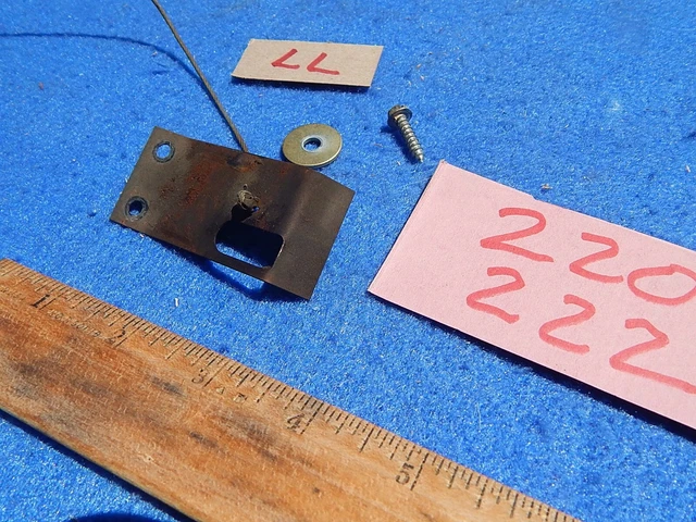 Seeburg 220 222 Cabinet Rear Access Panel Latch Spring # 480639