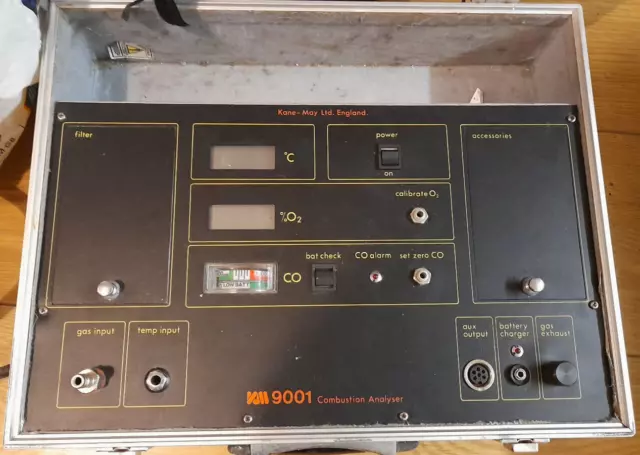 Kane May Analizzatore di combustione in custodia KM9001 - Non testato