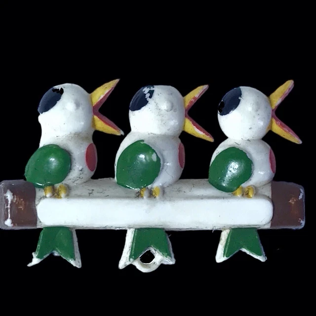 Ancienne Broche Cigogne Aérodynamique – Résine Et Strass – Bon état