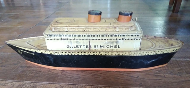 ANCIENNE GRANDE BOITE en tôle Bougie Mica Gurtner sport EUR 20,00