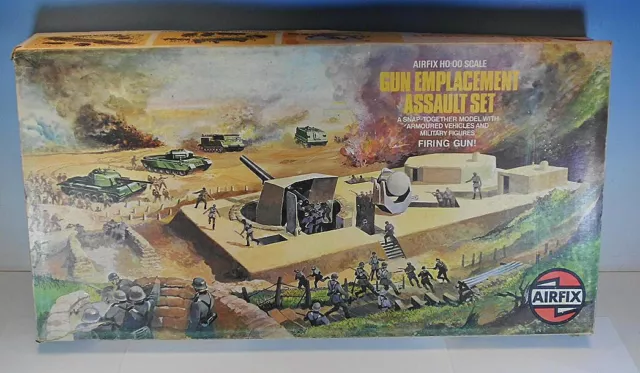 Airfix H0/00 Gun Emplacement Assault Set  Geschützstellung m Figuren i Box #1020