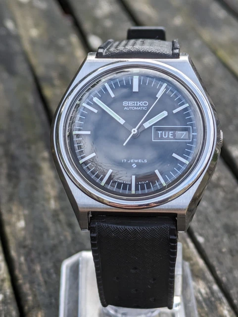 Seiko hotsell 6309 8300