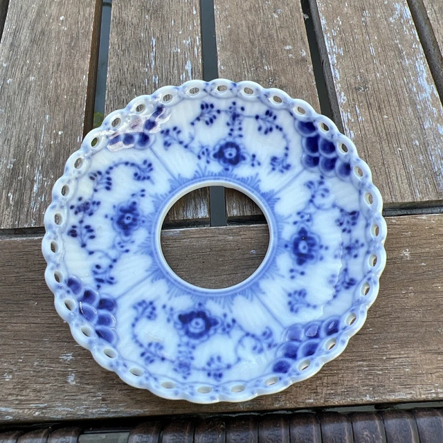 Royal Copenhagen Blue Fluted Full Lace Candle Drip Cup No 1009 Royal Copenhagen Blue Fluted Full Lace Candle Drip Cup No 1009
