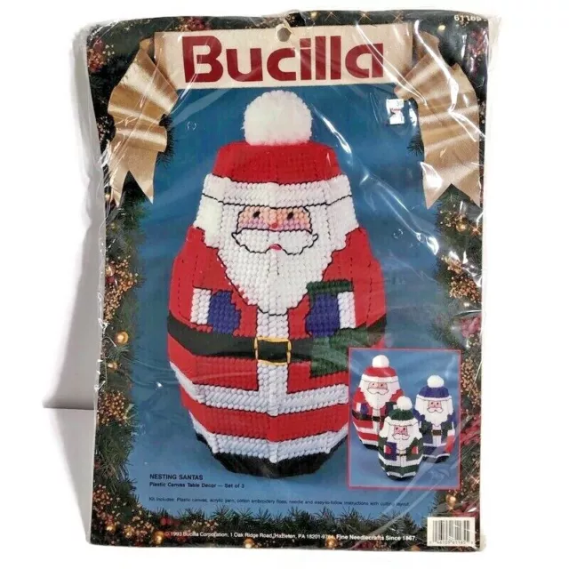 NUEVO Bucilla 3 Nido Santas Muñecas Plástico Lona Mesa Decoración Navidad 61165