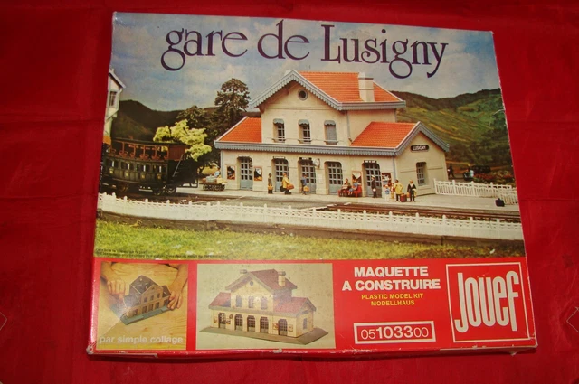 Jouef HO 1022 Halle à Marchandises – Maquette Train électrique