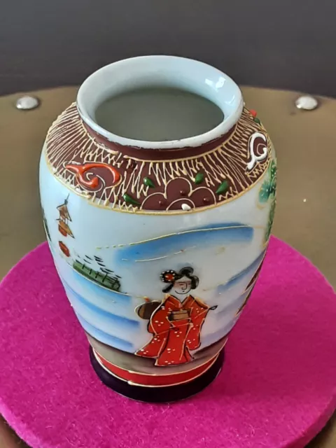 Antike Vase Porzellan NIPPON TOKUSEI Geisha Pagode handbemalt ca. 1950