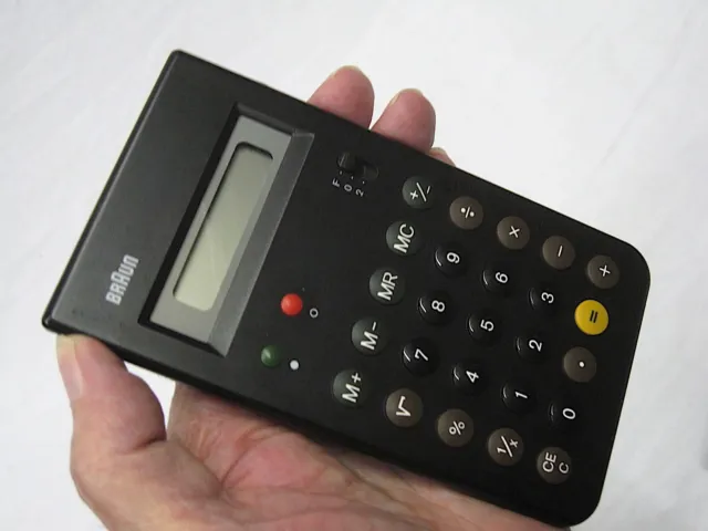 Calculatrice Braun Ag 4835 Avec Etui Rigide Glissant 2