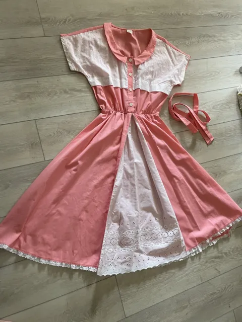 Vintage 50’s BUBBLEGUM PINK White EYELET COTTAGE CORE SWING Dress Medium