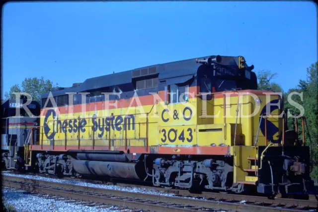 Original train slide C&O Chesapeake & Ohio Chessie locomotive 3043, 1987