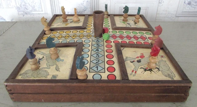 Ancien Jeu De Petits Chevaux En Carton - Courses Hippiques, Jeu De Dames, Très Bon état Vintage