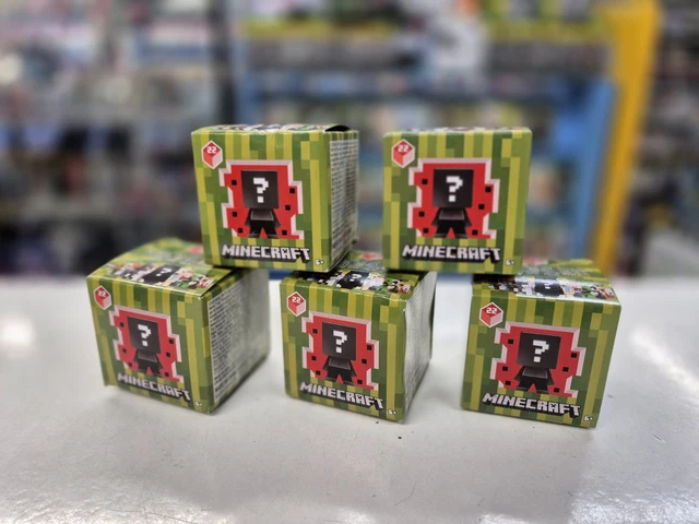 X MINECRAFT Series 22 Mojang Mini Figure Mystery Blind Pack