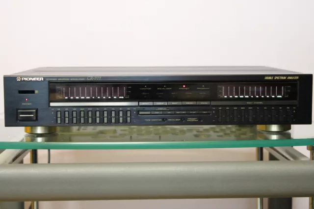 Pioneer GR-777  Stereo  Graphic Equalizer