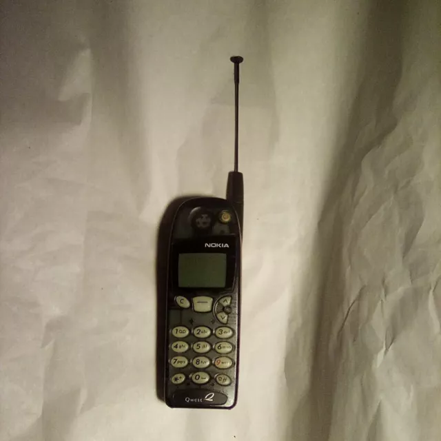 Nokia Old School Cell Phone "The Brick" *Not Tested