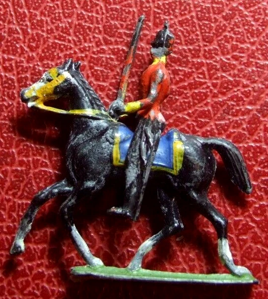 VINTAGE LEAD TOY soldier hand paint Imperial cavalry Guard figurine to