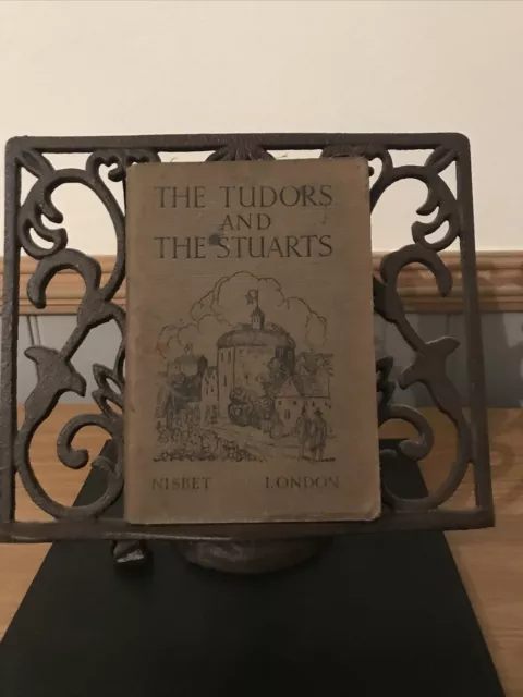 The Tudors And Stuarts 1485 - 1760 By Nisbet & Co  PB