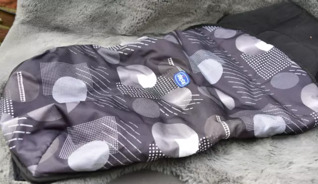Muff Chicco Pram - Excelente Estado - Envío Gratuito al Reino Unido