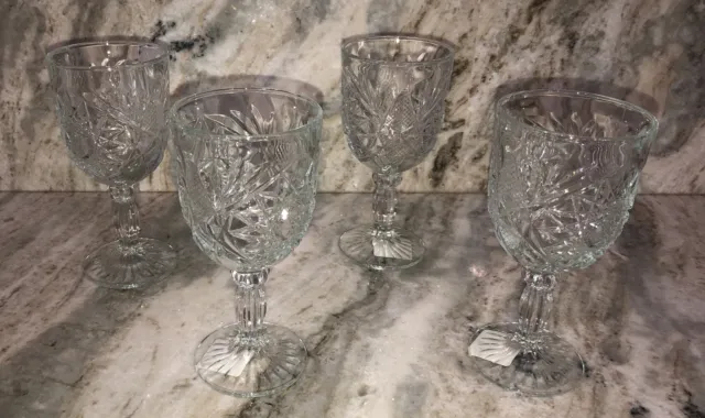 Set Of 4 Star Burst Design & Ribbed Stem Cut 12 oz Wine/Water Goblet Glasses NEW