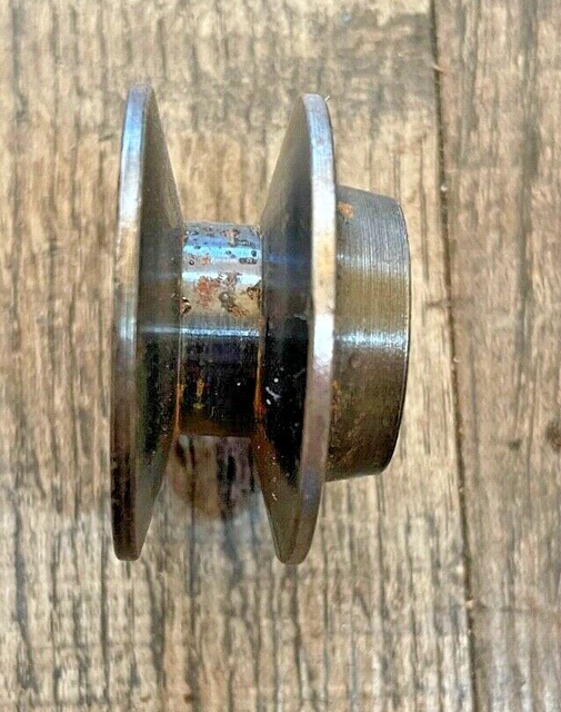 Vintage Walker Turner 6 Inch Jointer P908 Pulley.  1-5/8” dia .. (B46toFS1)
