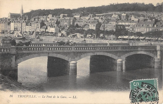 Cpa 14 Trouville Le Pont De La Gare
