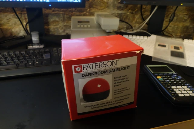 Luz segura para cuarto oscuro Patterson