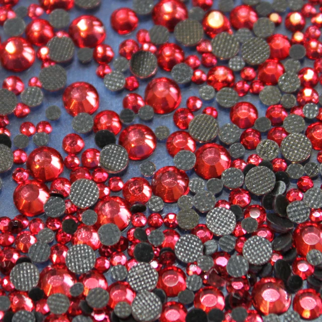 Assortiment strass ROSE ROUGE en verre hotfix s06 + s10 + s16 + s20 n°(127)